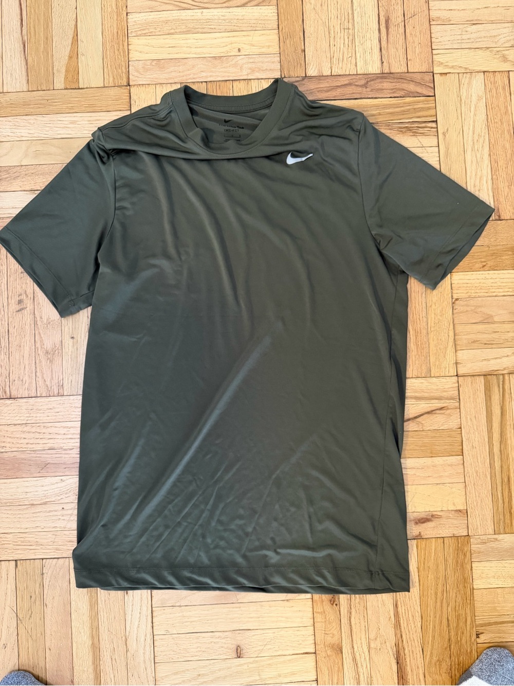 Nike Olive Green Short-Sleeve Performance Tee